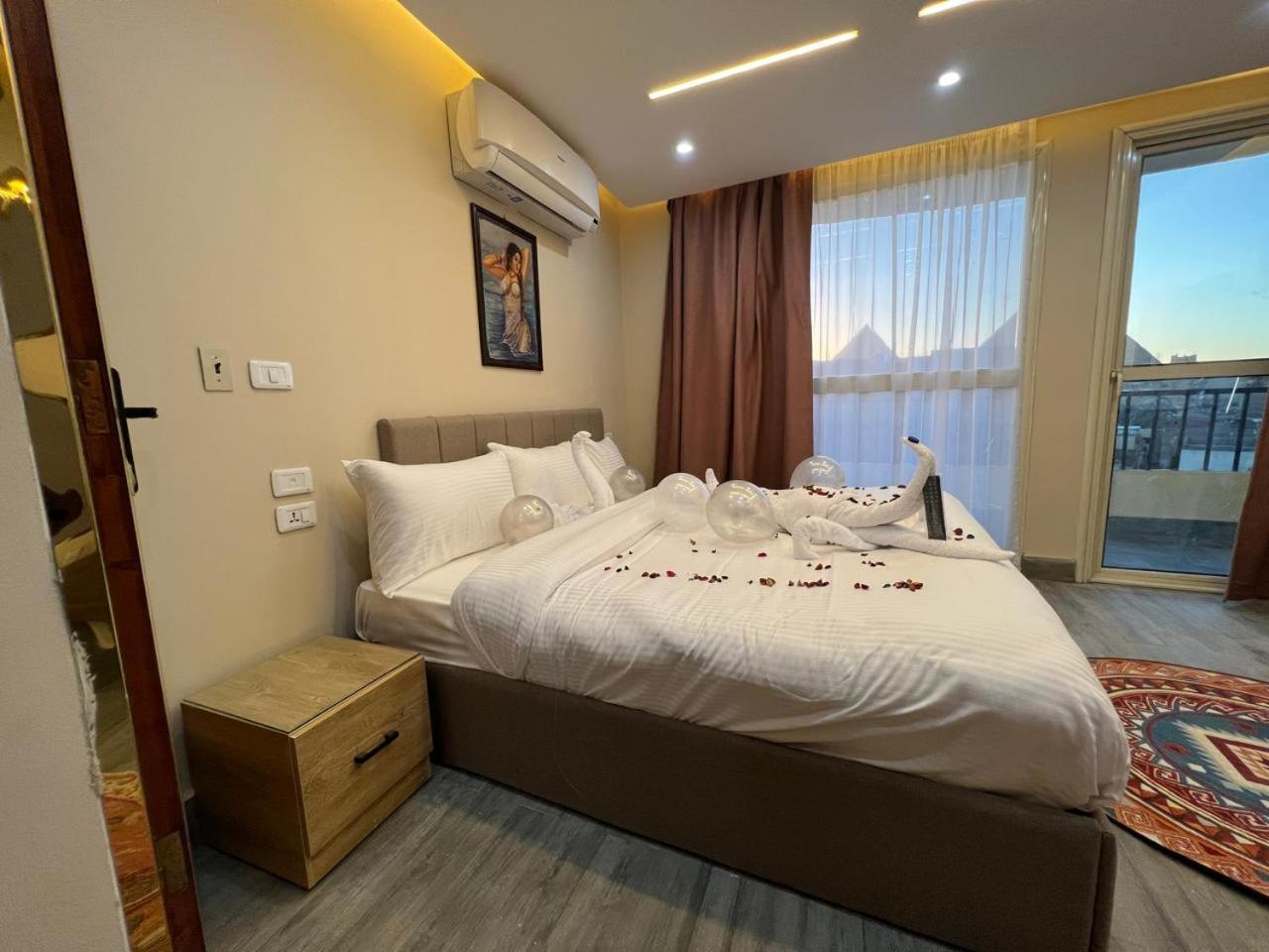 Pyramids Hotel Kafrat al Jabal ภายนอก รูปภาพ