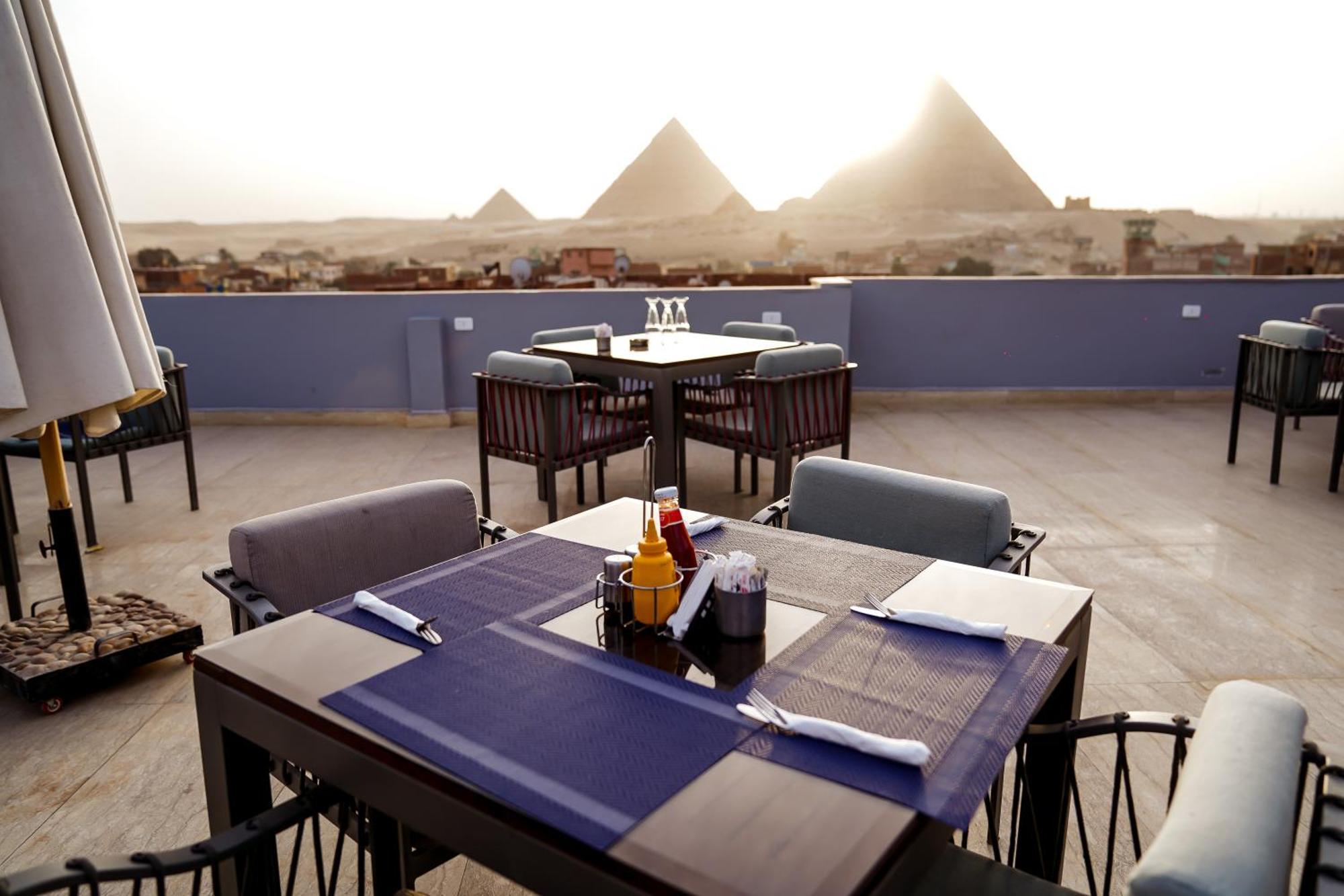 Pyramids Hotel Kafrat al Jabal ภายนอก รูปภาพ