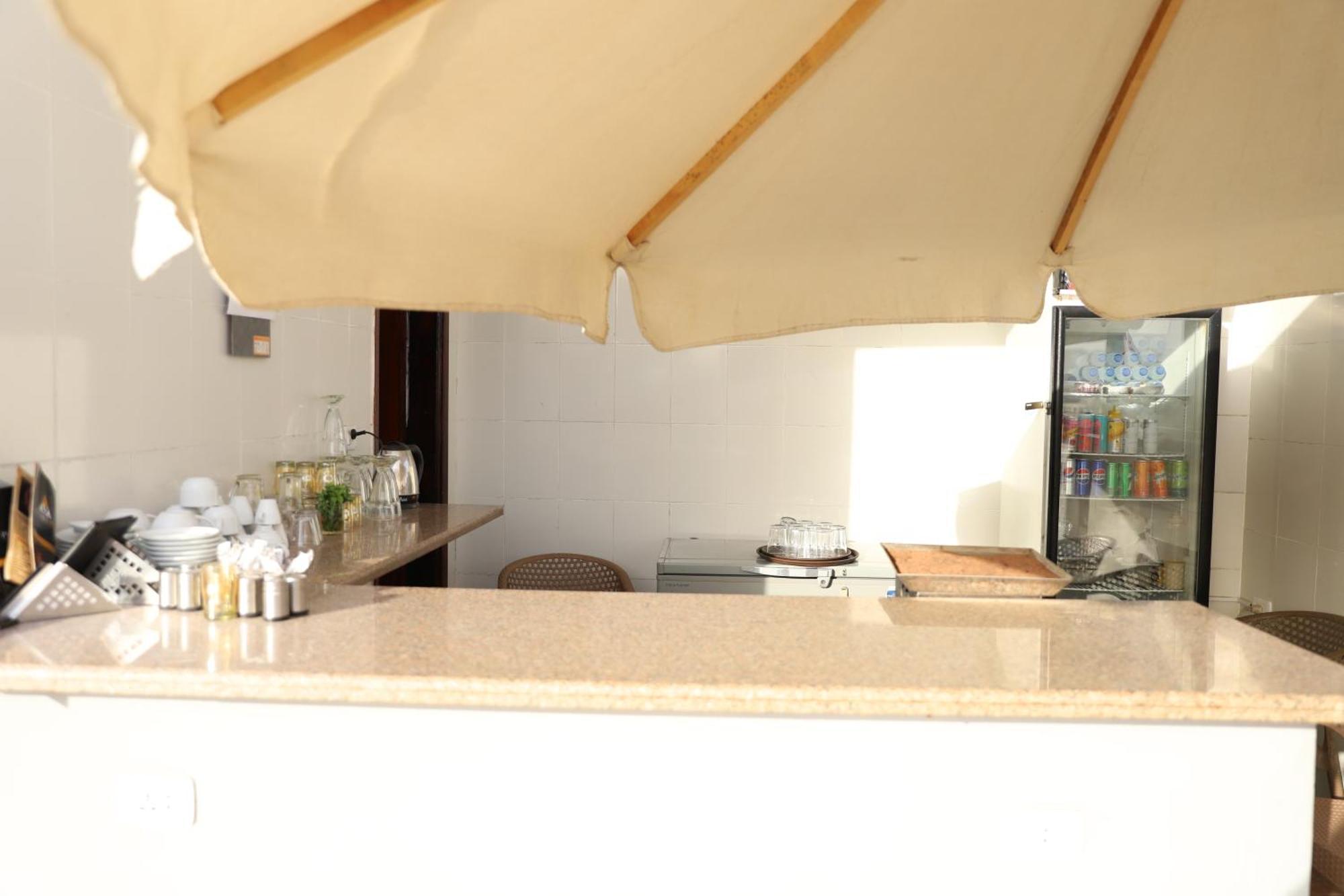 Pyramids Hotel Kafrat al Jabal ภายนอก รูปภาพ
